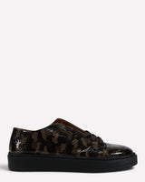 Tott & Co. Sneaker