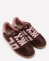 Back 70 Sneaker